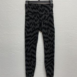 LULULEMON WUNDER TRAIN 6 HIGH-RISE LEGGINGS 25"‎ VOLTAGE GRAPHITE GREY BLACK